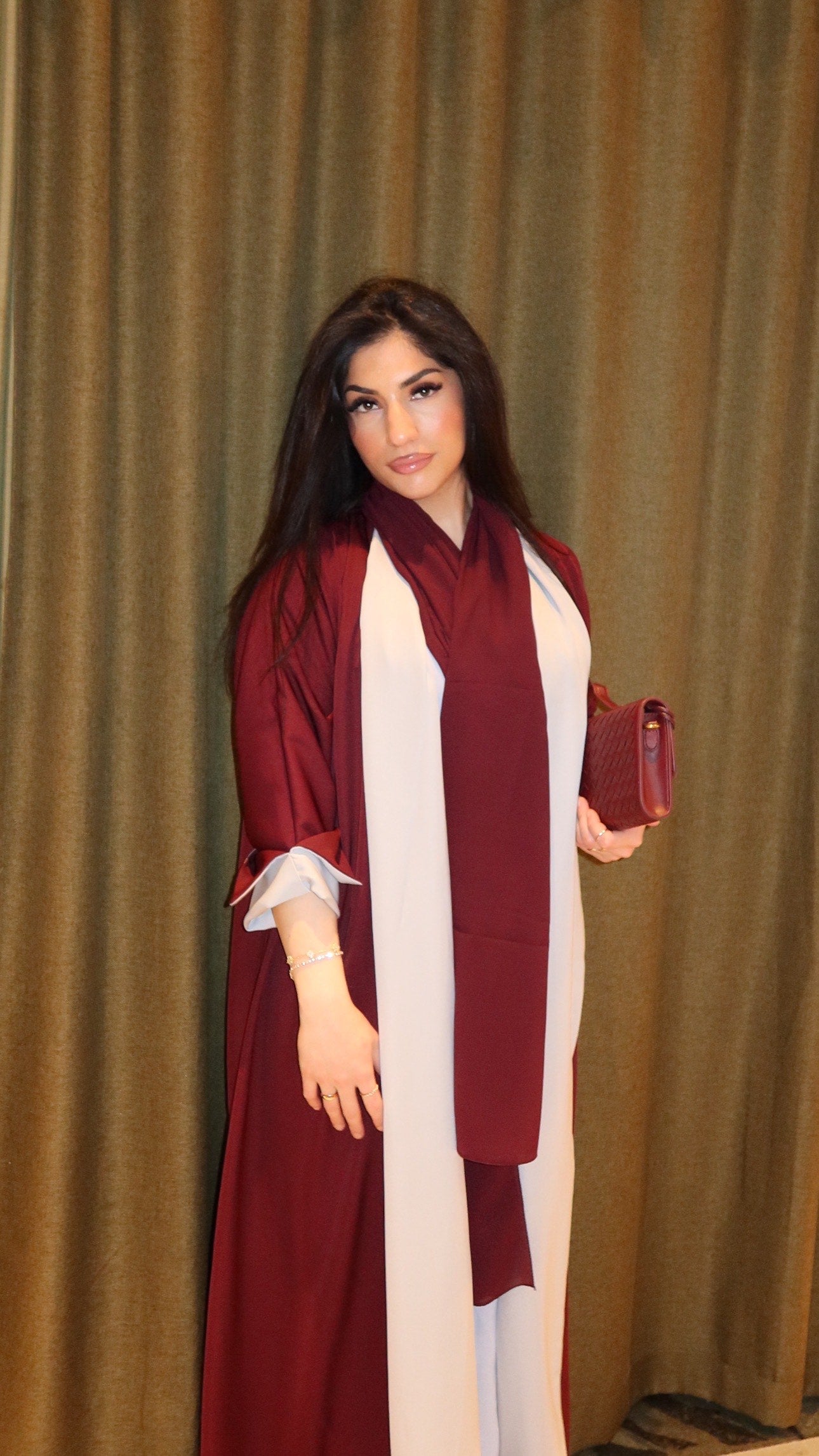 Nora abaya