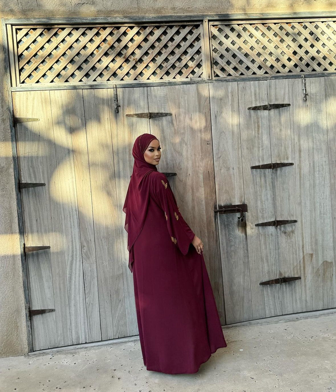 Zuzu Abaya